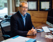 Pierre Bélanger est au sommet de son art en tant que président de l’Institut des politiques du Nord. — Photo : Courtoisie Pierre Bélanger