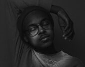 L’image converture pour School Girl d’Akeem Oh &mdash; Photos : Courtoisie