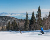 La vue lorsque l’on descend les pentes du centre de ski Le Massif au Québec. &mdash; Photo : Shutterstock