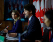 La ministre du Développement économique et des Langues officielles, Mélanie Joly, revient sur la portée de ces mesures dans les secteurs touchant la francophonie. &mdash; Crédit : Flickr Justin Trudeau