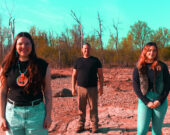 Pagayons ensemble est animé par Page Chartrand, Anishnabée du Grand Sudbury, le Métis Christian Pilon et l’Inuk (Inuite) Émilie Stanton-Bursey animent pagayons ensemble. &mdash; Photo : Courtoisie de Pagayons ensemble
