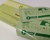 5,5 millions de tests antigéniques rapides gratuits seront distribués par semaine dans des épiceries et des pharmacies de la province. &mdash; Photo : Julien Cayouette