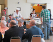 Un brunch des Chevaliers de Colomb en 2011.  &mdash; Photo : Courtoisie
