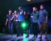 En 2015, les membres de la Troupe LOL ont assuré la première partie du spectacle de l’humoriste québécoise Lise Dion. &mdash; Photo : Courtoisie