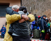 Réfugiés ukrainiens à la frontière slovaque - Zakarpatsk &mdash; Photo : Nemesh Yanosh