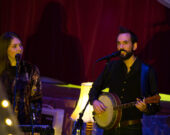 Le groupe franco-ontarien Moonfruits en spectacle à Sudbury. &mdash; Photo : Mélanie Tremblay