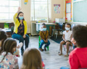 Les Ontariens paient actuellement entre 35 $ et 90 $ par jour pour la garde de leurs enfants. &mdash; Photo : RODNAE Productions -Pexels