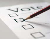Vous pourrez voter en français par la poste et dans les bureaux de vote. &mdash; Photo : Shutterstock