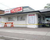 La cantine Larry’s Chip Stand de Sturgeon Falls &mdash; Photo : Éric Boutilier