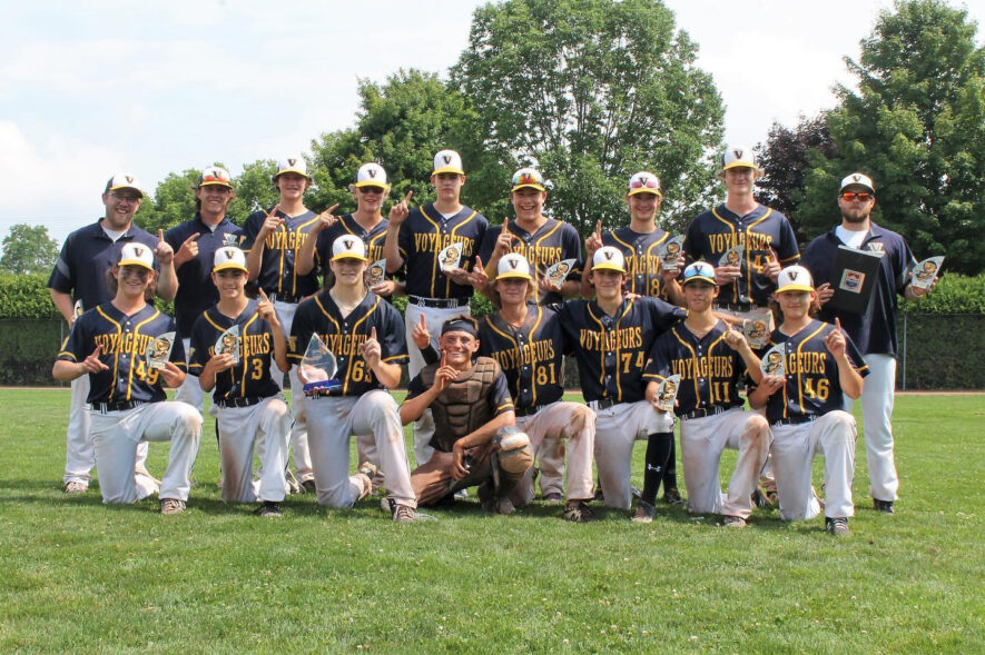 Les Voyageurs sont maitres au baseball