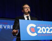Pierre Poilievre pendant son discours de victoire. &mdash; Photo : Inès Lombardo