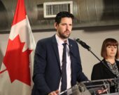 Le ministre Fraser lors d’une annonce à Ottawa en octobre dernier.  &mdash; Photo : Inès Lombardo - Francopresse