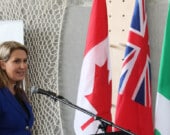 Caroline Mulroney  &mdash; Photo : Julien Cayouette