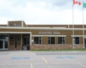 L’École secondaire catholique Jeunesse-Nord &mdash; Photo : Éric Boutilier