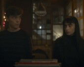 Félix-Antoine Bénard (Paul) et Sara Montpetit (Sasha) dans Vampire humaniste cherche suicidaire &mdash; Photo : h264