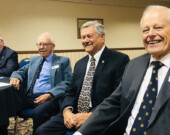 Quelques membres et anciens dirigeants du club Richelieu Sudbury &mdash; Photo : Venant Nshimyumurwa