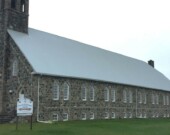L’église Notre-Dame-de-Bon-Secours au cœur du village de Belle-Vallée &mdash; Photo : Marc Dumont