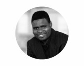 Dr Amadou Ba, chercheur, écrivain et enseignant d’histoire, d’anthropologie et d’études anciennes à la faculté des arts et des sciences de l’Université Nipissing. &mdash; Photo : Courtoisie