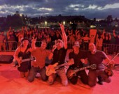  Un spectacle de musique organisé le 5 juillet par Rayon franco de Cochrane.  &mdash; Photo : Page Facebook Rayon franco de Cochrane. 