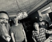 Le groupe franco-ontarien Hey, Wow lance son quatrième album. &mdash; Photo : heywow.ca