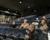 Vu le fait que les conteurs originaux pour trois des contes n’étaient pas disponibles pour lire leurs contes en personne, on a fait appel à des gens connus de la région du Grand Sudbury. &mdash; Photo : Lise Dugas