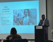 L’historien Amadou Ba lors de sa présentation au dîner-conférence de l’UTA. &mdash; Photo : Jacques Fanche