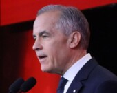 Lundi soir, les libéraux de Mark Carney ont obtenu la victoire lors des trois élections partielles, passant ainsi majoritaires avec 174 sièges. &mdash; Photo : Inès Lombardo – Francopresse
