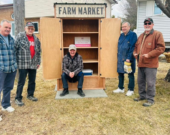 Delphis Haché, Rhéal Lessard, Léonard Haché , Marcel Perry et Rick Cox. &mdash; Photos: Courtoisie