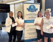 Gagnantes de la joute de 18 trous. De gauche à droite : Karen Thibeault, Jennifer Guénette, Lyne Appleby et Chantal Paquette. &mdash; Photo : Suzanne Fortin