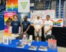 Le stand de FrancoQueer à la foire de Sudbury. 
 &mdash; Photos : LV
