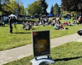 Les festivaliers ont assisté au concert des musiciens.  &mdash; Photos : L.V