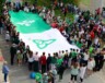  Près de 500 élèves du CSC Nouvelon a participé au lever du drapeau franco-ontarien à l’ÉSC Champlain.  


 &mdash; Photo : ÉSC Champlain