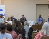 BV : Le Forum a également compté un panel qui a eu pour thème «S’équiper pour lutter contre la discrimination».  &mdash; Photo : Le Réseau du Nord