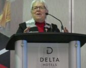 Louise Imbeault lors de sa réélection à la présidence de la SNA. &mdash; Norbert LeBlanc