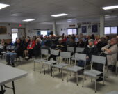 Plus de 50 personnes étaient présentes pour discuter de l’avenir de l’église et du presbytère Sainte-Marie. &mdash; Richard Landry