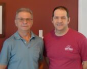 Roger d’Entremont, à gauche, et Roland d’Eon, nouveau directeur général du Village historique acadien de la Nouvelle-Écosse à Pubnico-Ouest-le-Bas. &mdash; Norbert LeBlanc