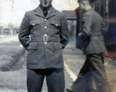 Le camarade Eddie (à Médéric) AuCoin a combattu sur la plage en Normandie - le jour J et a survécu à ce cauchemar. De retour chez lui, il a été engagé comme chauffeur au Parc national des Hautes-Terres du Cap-Breton, une carrière qui a duré 33 ans. &mdash; Gracieuseté