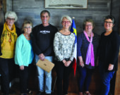 De gauche à droite : les membres du Conseil d’administration de la Société historique acadienne de la Baie Sainte-Marie, Jocelyne Comeau, Elaine Thimot, Alain LeBlanc, Murielle Comeau Péloquin, Alvina LeBlanc et Odette Comeau. Absente, Stéphanie St. Pierre. &mdash;  Richard Landry