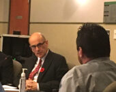 David Dingwall, président de la CBU, présente le plan de développement de l’université devant les conseillers de Richmond. &mdash; Robert Fougère