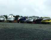  Des bateaux utilisés dans la pêche de subsistance des autochtones, amarrés au canal à Saint-Pierre, un dimanche en octobre dernier. (Crédits : &mdash; Robert Fougère