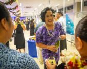  Joey Joleen Mataele, fondatrice de la Tonga Leitis’ Association et défenseure des droits de la communauté transgenre en Polynésie.   &mdash; Amnistie internationale; source : https://www.amnesty.org/en/latest/campaigns/2019/03/tonga-activist-proud-to-be-like-a-lady/)