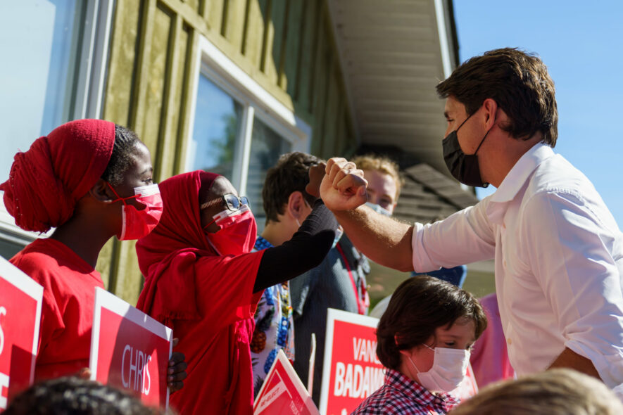 Justin Trudeau à la rencontre de ses partisans.   — Page Facebook officielle de Justin Trudeau