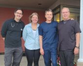De gauche à droite : Le chef du personnel médical, le Dr Michel Chiasson, le Dr Amélie Maillet, le Dr Marcel Aucoin et le Dr Paul Sonier. — PHOTO(S) - Rosie Aucoin-Grace