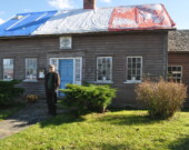 Le musée Vieille Maison à Meteghan avec Daniel Robichaud.  &mdash; PHOTOS : Richard Landry