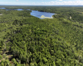 Le lac Mattatall, qui fait partie de la nouvelle aire protégée de Conservation de la nature Canada, Hemlock Hill au lac Mattatall, près de Tatamagouche. 
 &mdash; PHOTO : CNC