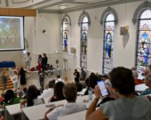 La conférence d'ouverture s’est tenue dans la Chapelle de l’Université Sainte-Anne.  &mdash; Crédit : Jean-Philippe Giroux 
