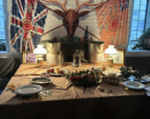 La caserne est décorée spécialement pour la saison des fêtes. &mdash; PHOTOS : Margaux Paz Paredes