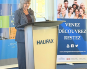 Halifax, N.-É., Denise Comeau Deshautels, livrant son discours pour le mois de la francophonie 2025.  