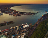 La nouvelle Stratégie mondiale pour l’Afrique du gouvernement fédéral inclut la création d’un nouveau bureau de l’Institution de financement du développement du Canada (IFD) en Afrique du Sud, qui comprend le port de Durban, le plus grand de l’Afrique subsaharienne.  &mdash; Photo : Ojas Narappanawar – Pexels