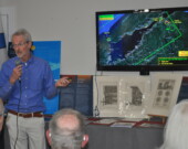 Mark Borton poursuit sa recherche pour trouver le moulin de Poutrincourt de 1607 à Port-Royal. &mdash; PHOTO: Richard Landry